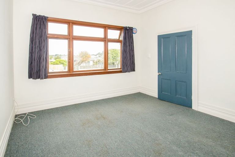 Photo of property in 184 South Road, Caversham, Dunedin, 9012