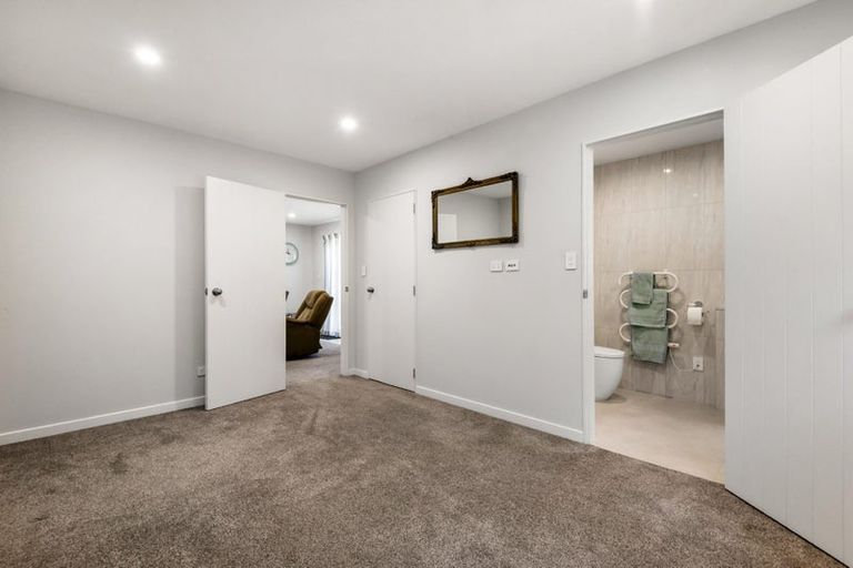 Photo of property in 48b Watea Road, Torbay, Auckland, 0630