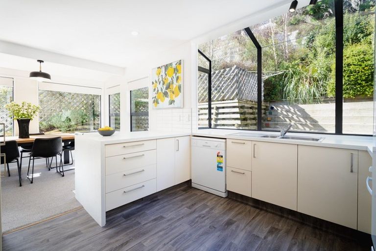 Photo of property in 72 Hocken Street, Kenmure, Dunedin, 9011