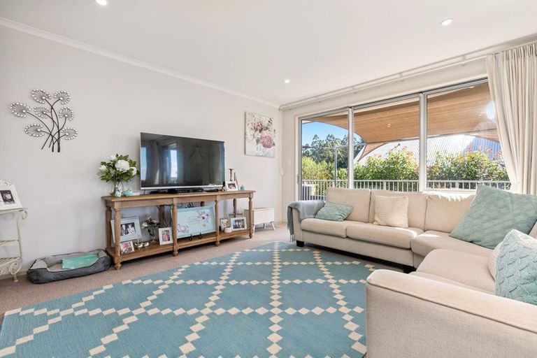 Photo of property in 39 Dayna Avenue, Ohauiti, Tauranga, 3112