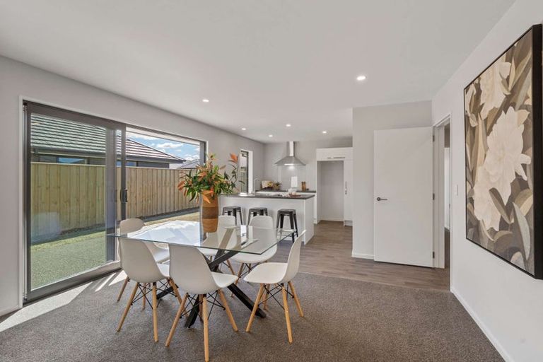 Photo of property in 5 Frogmore Way, Rolleston, 7615