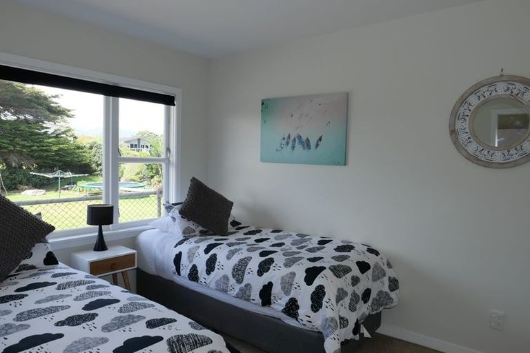 Photo of property in 127-129 Manly Street, Paraparaumu Beach, Paraparaumu, 5032