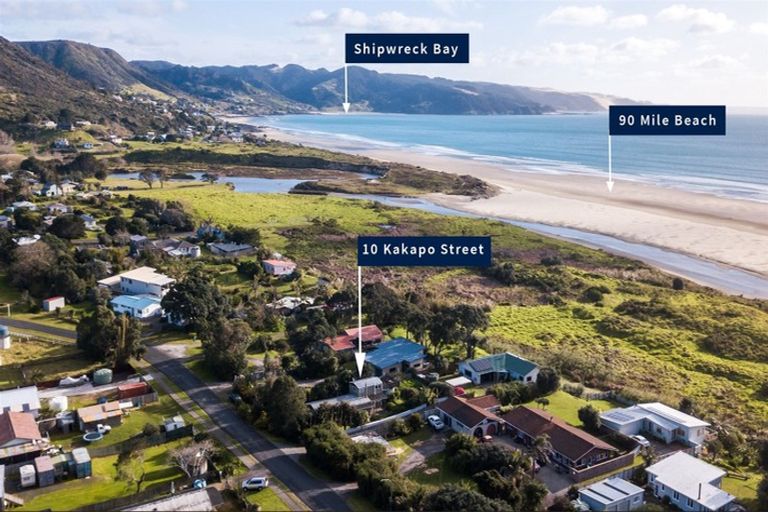 Photo of property in 10 Kakapo Road, Ahipara, Kaitaia, 0481