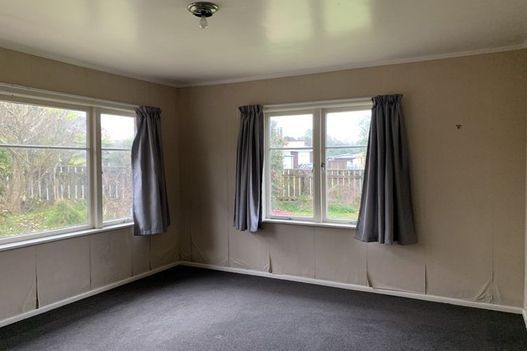 Photo of property in 1 Vine Street, Hillcrest, Hamilton, 3216