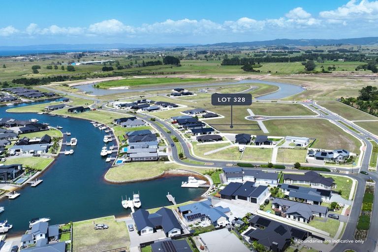 Photo of property in 4 Aho Lane, One Tree Point, 0118