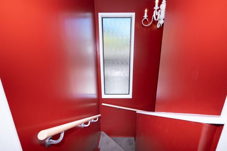 Photo of property in 20 Stratford Drive, Cable Bay, 0420