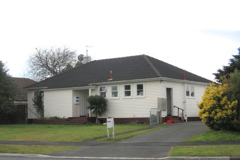 Photo of property in 105 Fairfield Road, Fairfield, Hamilton, 3214