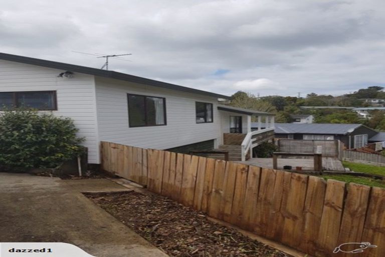 Photo of property in 12 Springtime Crescent, Stanmore Bay, Whangaparaoa, 0932