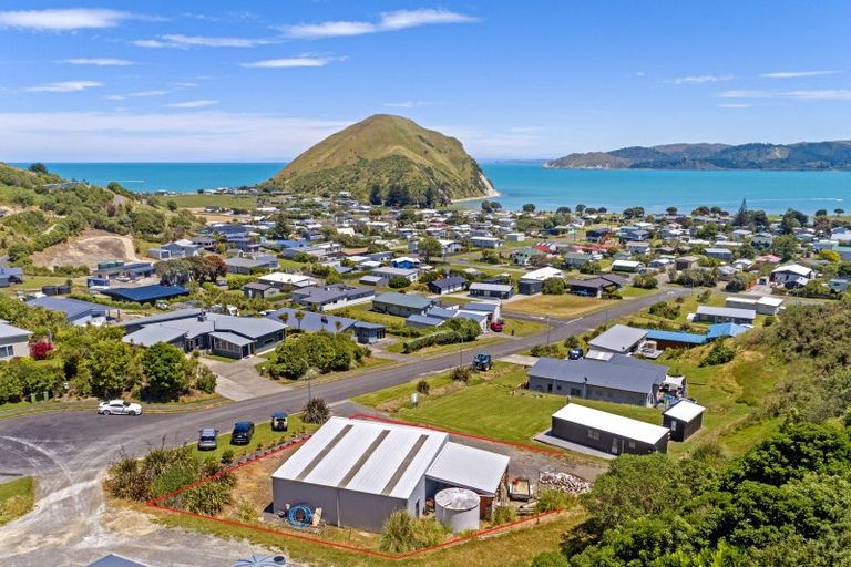 Photo of property in 17 Mahia Heights Drive, Mahia, 4198