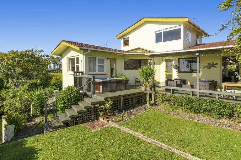 Photo of property in 19 Bramley Drive, Omokoroa, 3114
