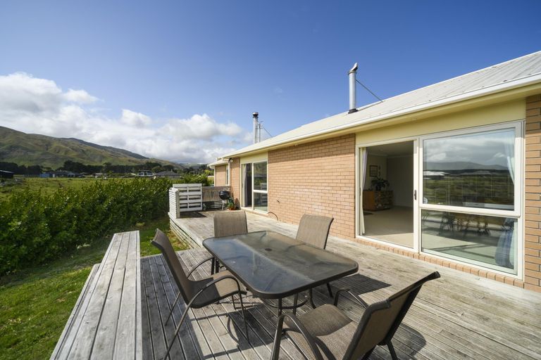 Photo of property in 83 Williams Road, Tokomaru, Palmerston North, 4474