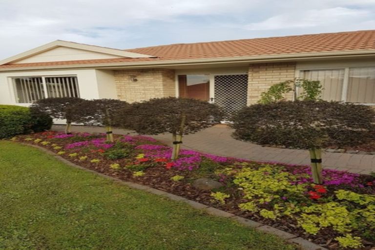 Photo of property in 113 Longford Park Drive, Takanini, 2112