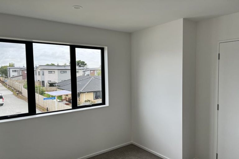 Photo of property in 2 Aumarire Lane, Favona, Auckland, 2024