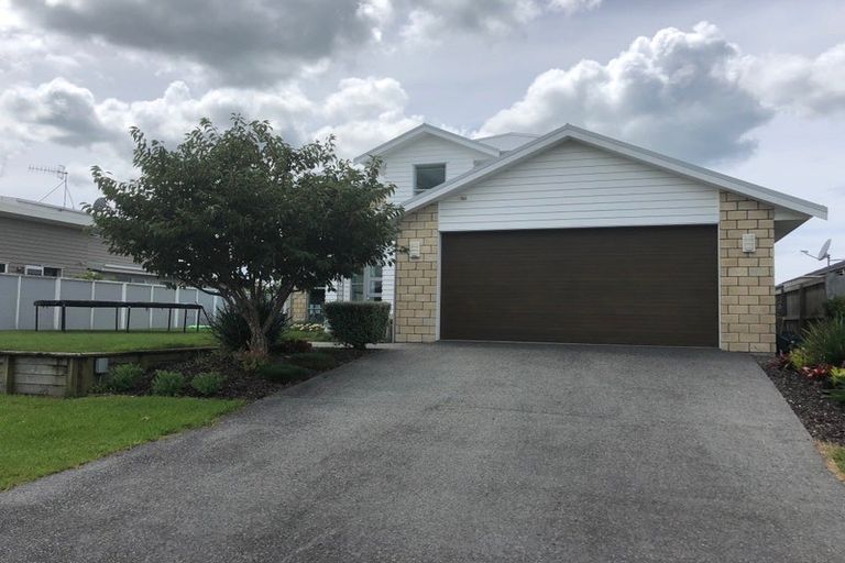 Photo of property in 29 Key West Drive, One Tree Point, 0118