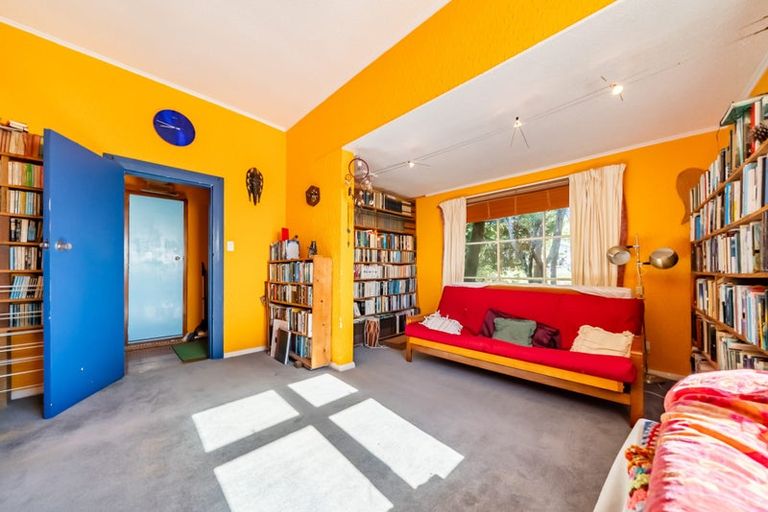 Photo of property in 3 Lincoln Street, Brooklyn, Wellington, 6021