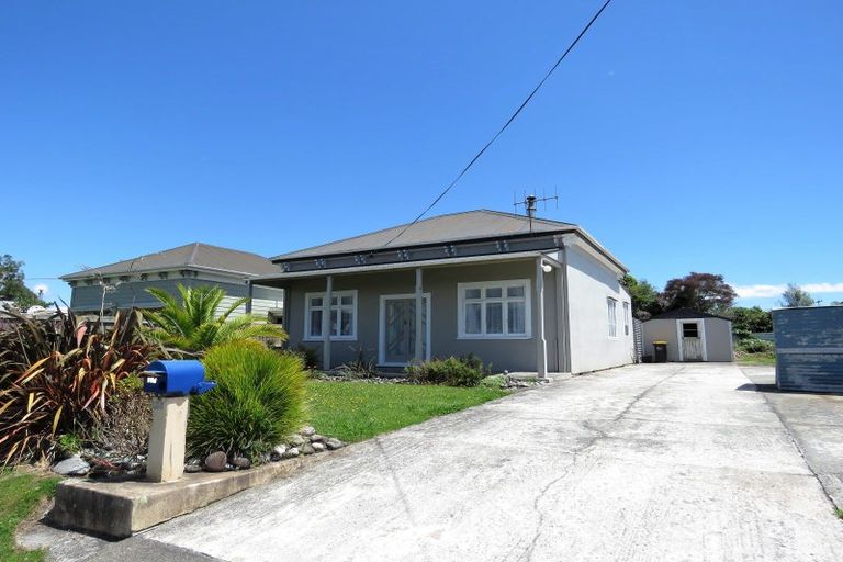 Photo of property in 136 Russell Street, Westport, 7825