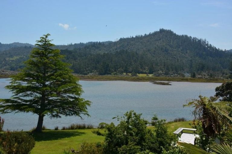 Photo of property in 14b Daphne Road, Tairua, 3508