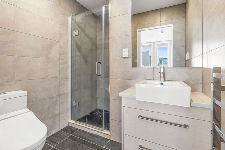 Photo of property in 44 Regent Street, Devonport, Auckland, 0624