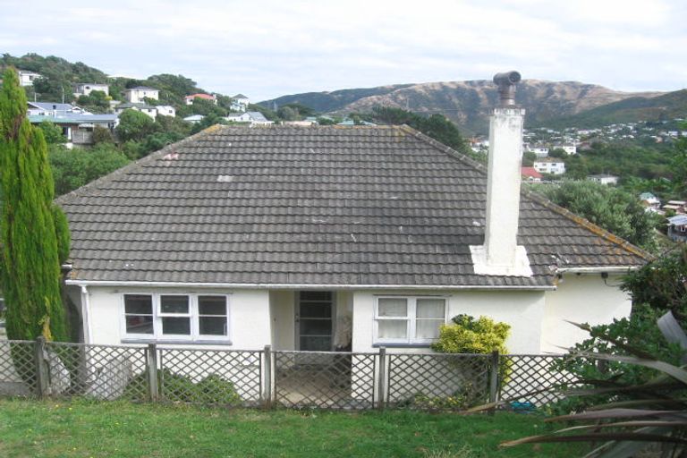 Photo of property in 13 Bankot Crescent, Ngaio, Wellington, 6035