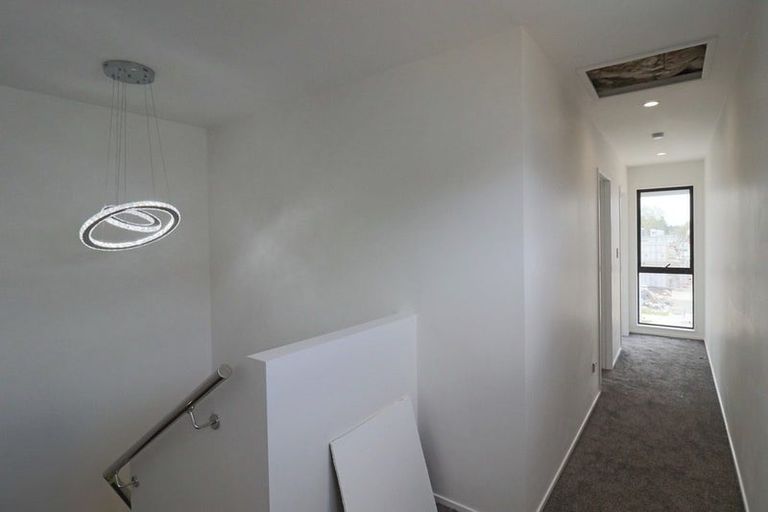 Photo of property in 11 John Gray Street, Papakura, 2110