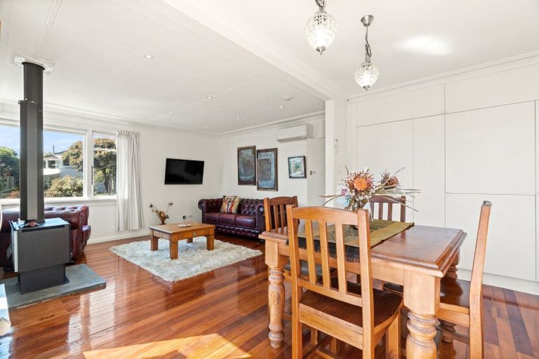 Photo of property in 96 Easther Crescent, Kew, Dunedin, 9012