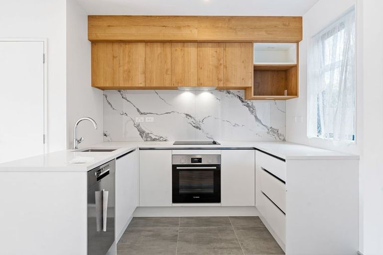 Photo of property in 17c Swaffield Road, Papatoetoe, Auckland, 2025