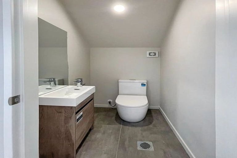 Photo of property in 2/8 Maru Road, Takanini, 2112