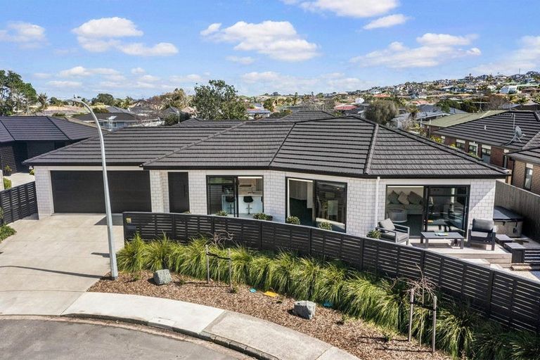 Photo of property in 20 Lillian Place, Orewa, 0931