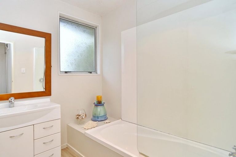 Photo of property in 2/91 Bayswater Crescent, Bromley, Christchurch, 8062