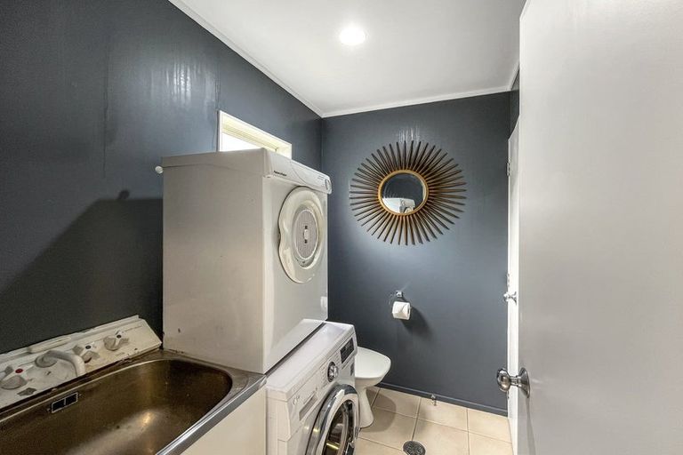 Photo of property in 7b/20 Ian Marwick Place, Birkenhead, Auckland, 0626