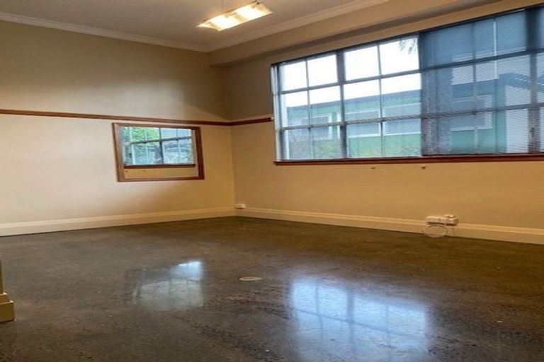 Photo of property in 214b Emerson Street, Napier South, Napier, 4110