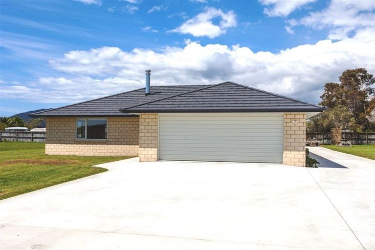 Photo of property in 36 Tairua Palms Place, Tairua, 3508