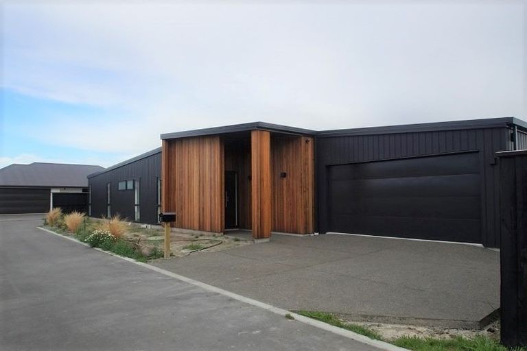 Photo of property in 4 Pegson Lane, Halswell, Christchurch, 8025