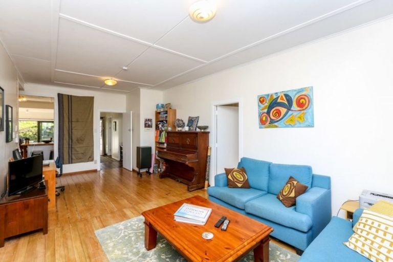 Photo of property in 692 Upland Road, Egmont Village, New Plymouth, 4372