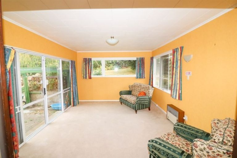 Photo of property in 11 Ries Street, Dannevirke, 4930