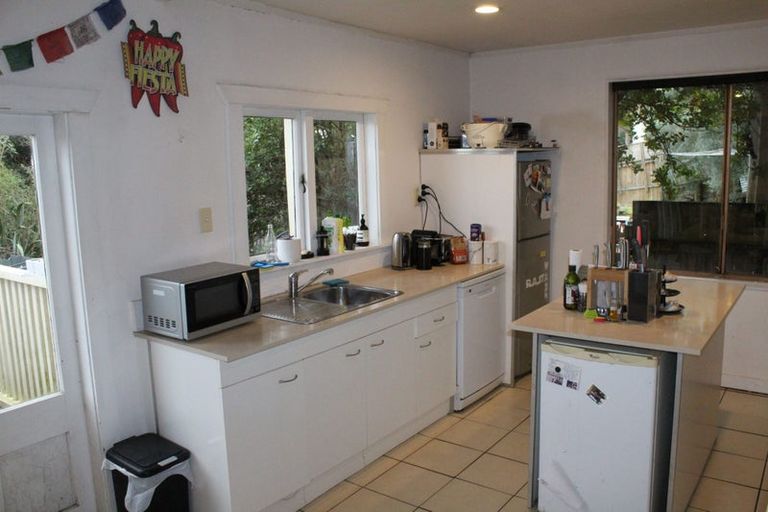 Photo of property in 2/25 Commercial Road, Grey Lynn, Auckland, 1021