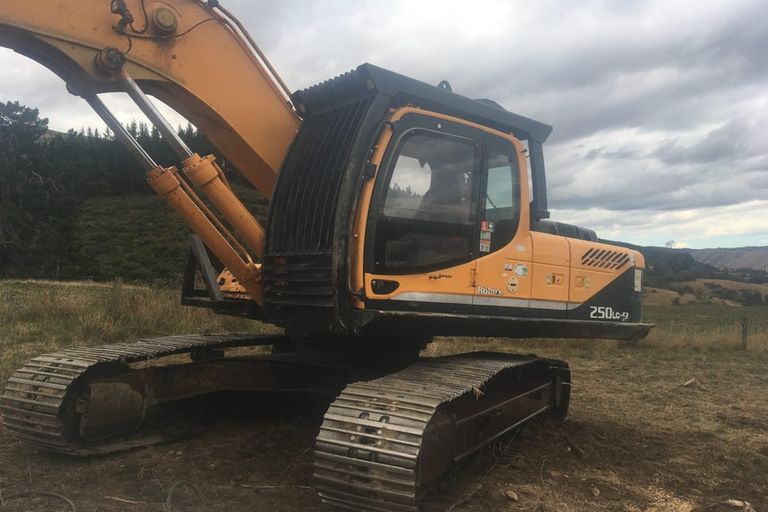 Photo of property in 19 Ward Street, Mokihinui, Westport, 7891