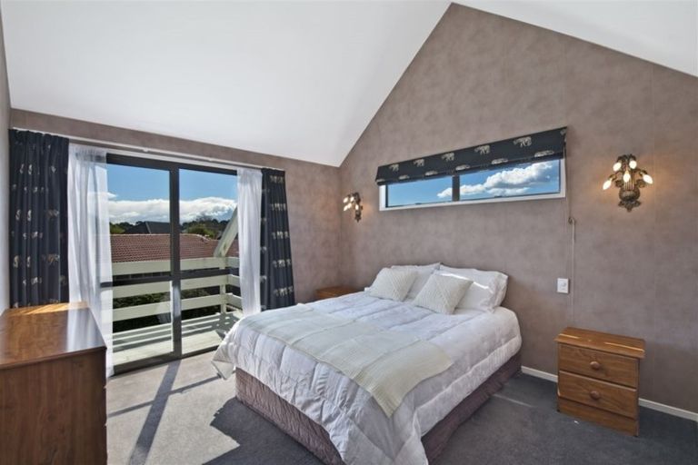 Photo of property in 20 Karnak Crescent, Russley, Christchurch, 8042