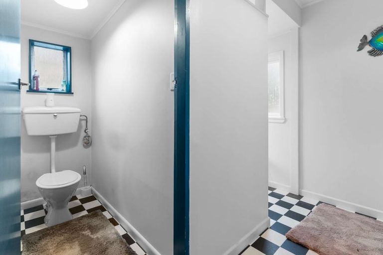 Photo of property in 129 Kainga Road, Kainga, Christchurch, 8083