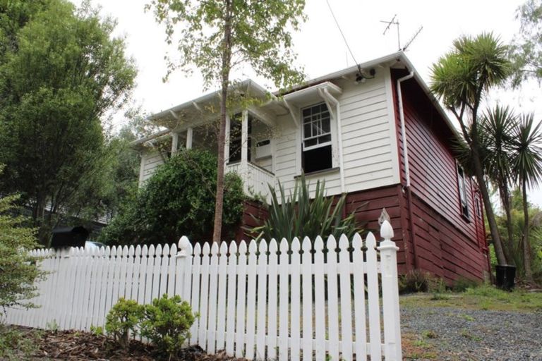 Photo of property in 4 Railway Terrace, Morningside, Whangarei, 0110