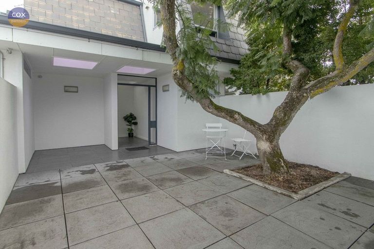 Photo of property in 138c Charles Street, Westshore, Napier, 4110