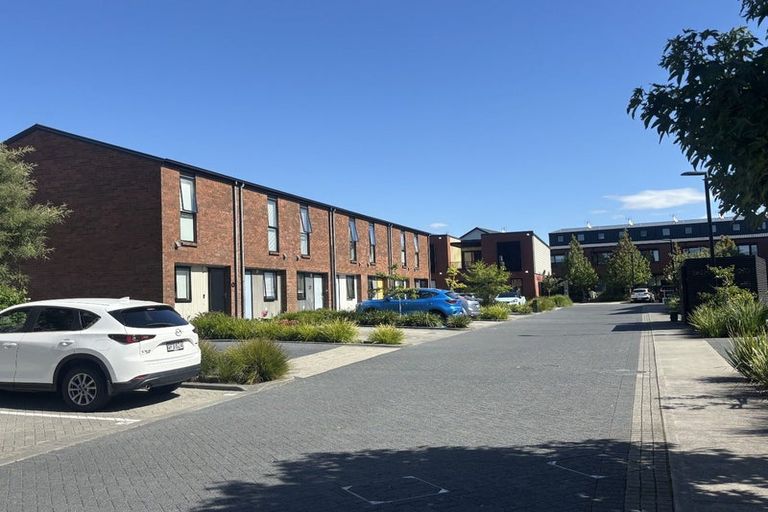 Photo of property in 21 Kerewhenua Crescent, Hobsonville, Auckland, 0616