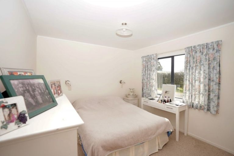 Photo of property in 33 Saint Marys Road, Waipu, 0510