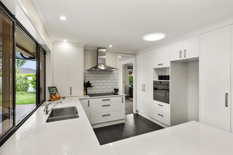 Photo of property in 5 Mosslea Court, Rototuna North, Hamilton, 3210