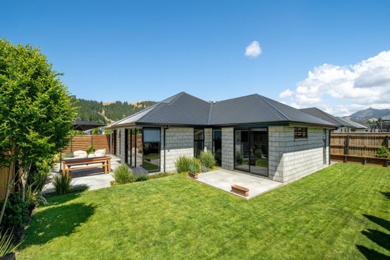 Photo of property in 222 Taylor Pass Road, Witherlea, Blenheim, 7201