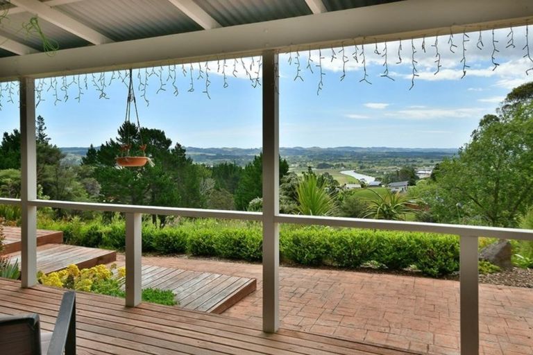 Photo of property in 144 Wishart Road, Helensville, 0875