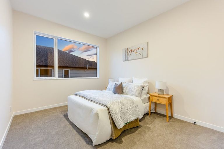 Photo of property in 29 Kaupeka Road, Orewa, 0931