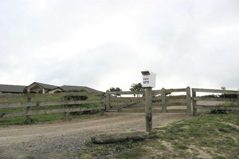 Photo of property in 115 King Arthur Drive, Otaihanga, Paraparaumu, 5036