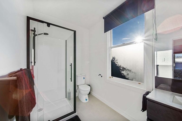 Photo of property in 64 Oxford Street, South Dunedin, Dunedin, 9012