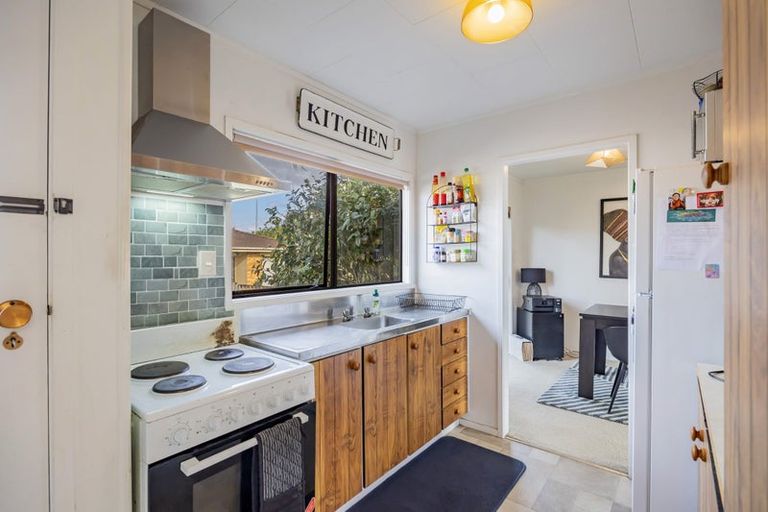 Photo of property in 34 Aviemore Drive, Highland Park, Auckland, 2010